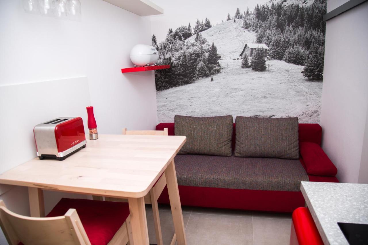 Snowland Apartmany Valca Bagian luar foto