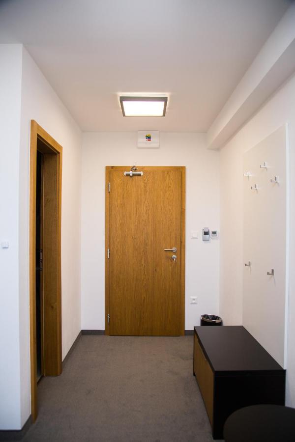Snowland Apartmany Valca Bagian luar foto