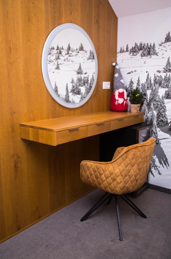 Snowland Apartmany Valca Bagian luar foto