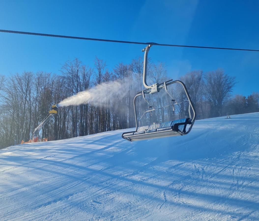 Snowland Apartmany Valca Bagian luar foto